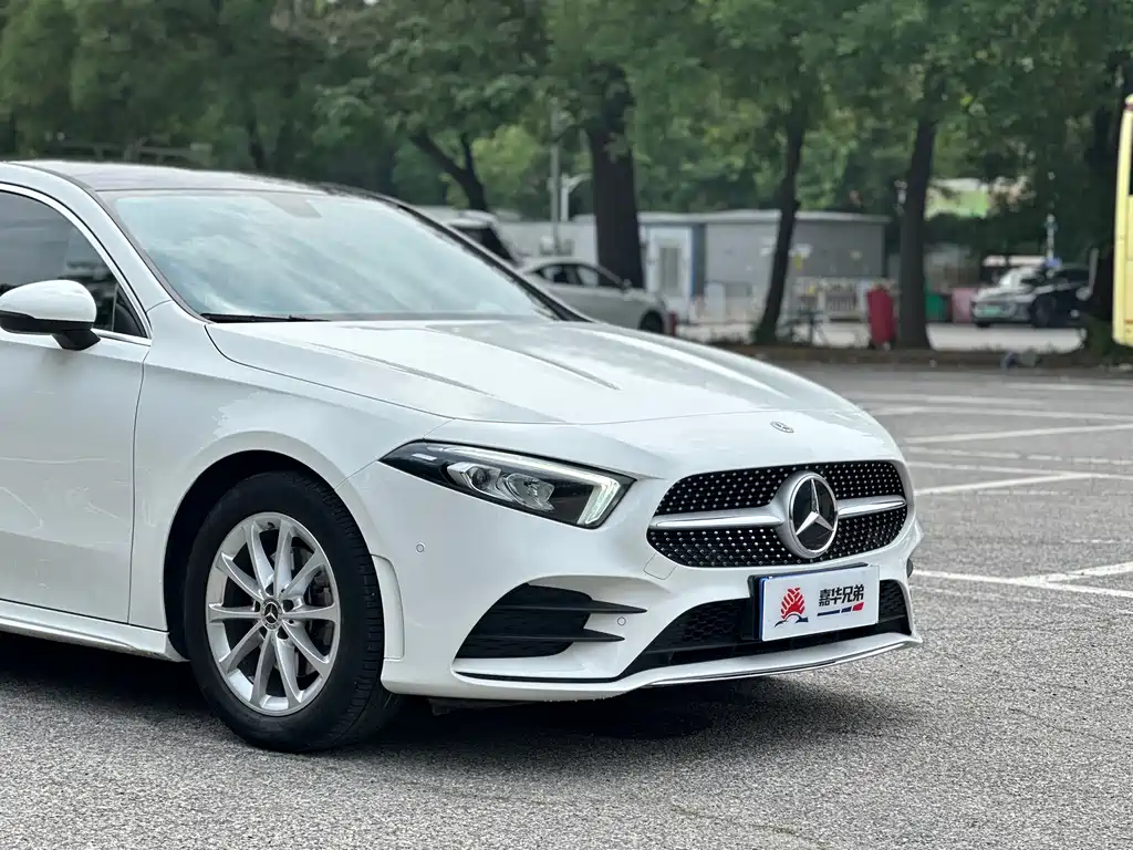 Mercedes-Benz A-Class 2022 — фото 6