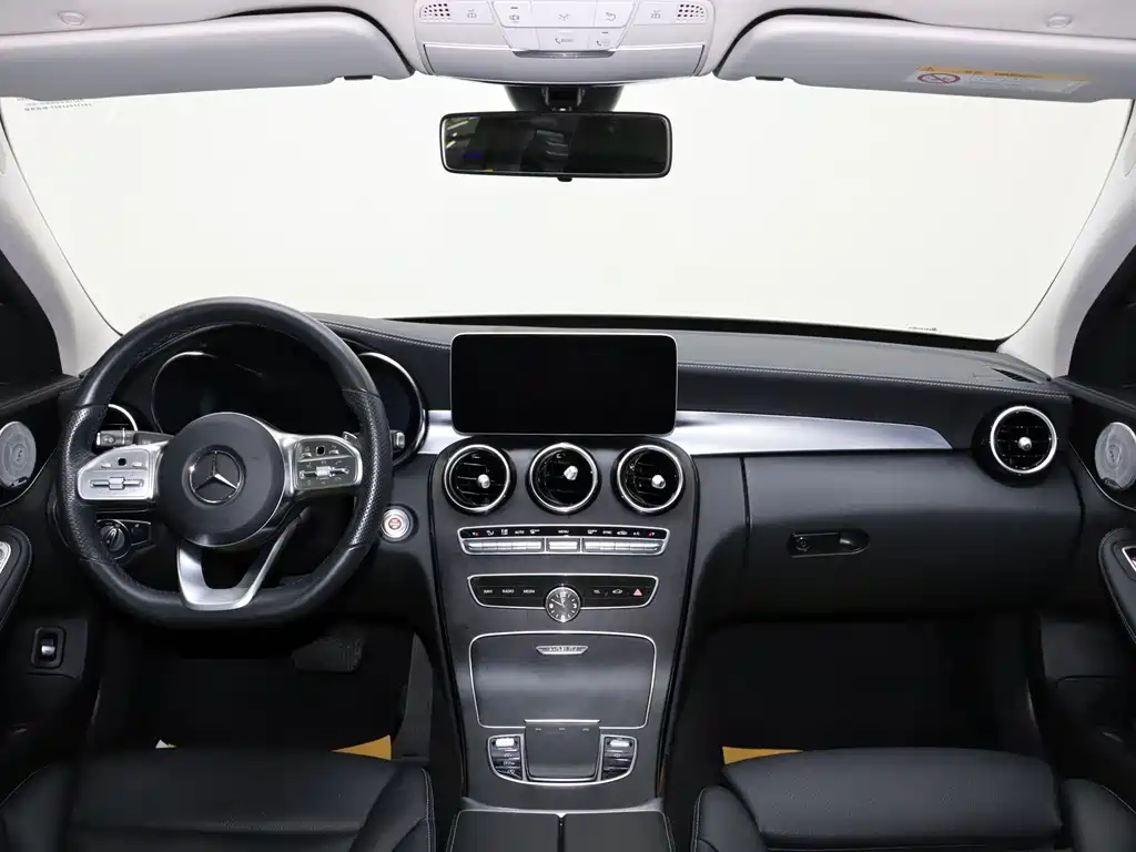 Mercedes-Benz C-Class 2021 — фото 18