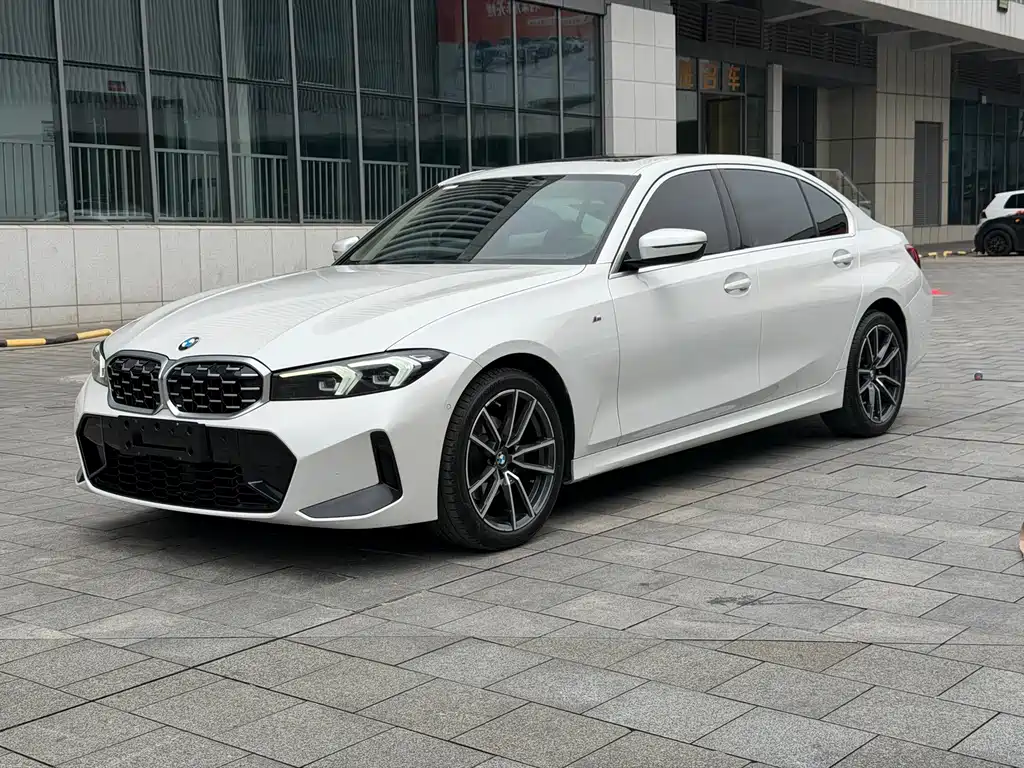 BMW 3 Series 2023