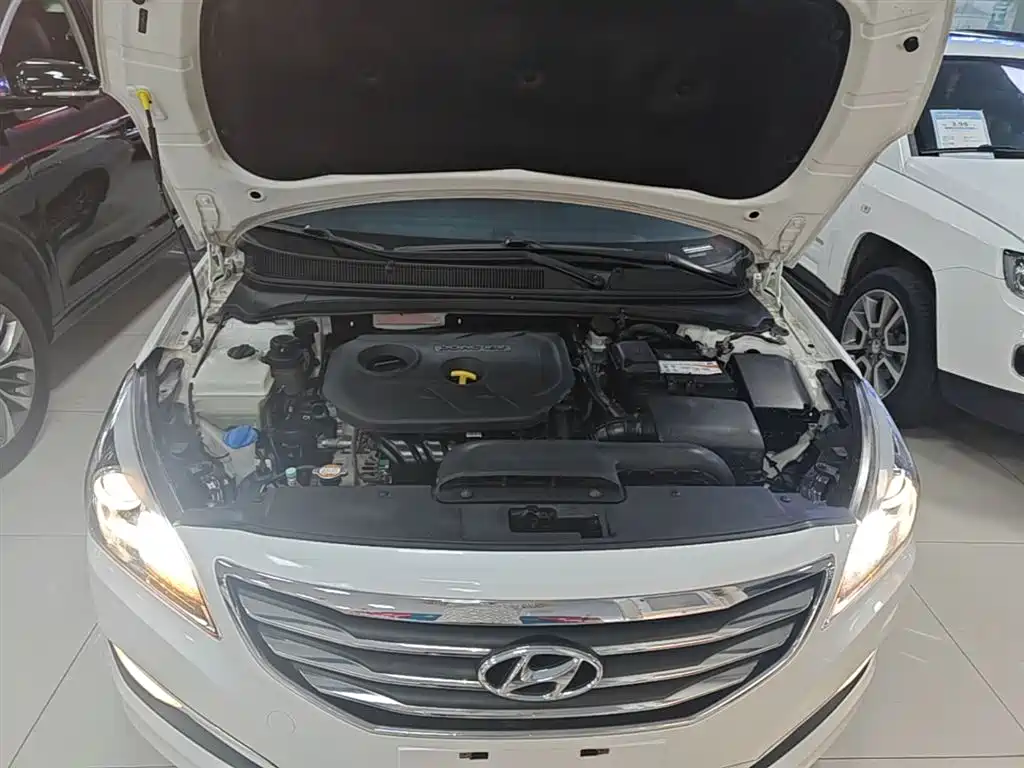 Hyundai Mistra 2016 — фото 20