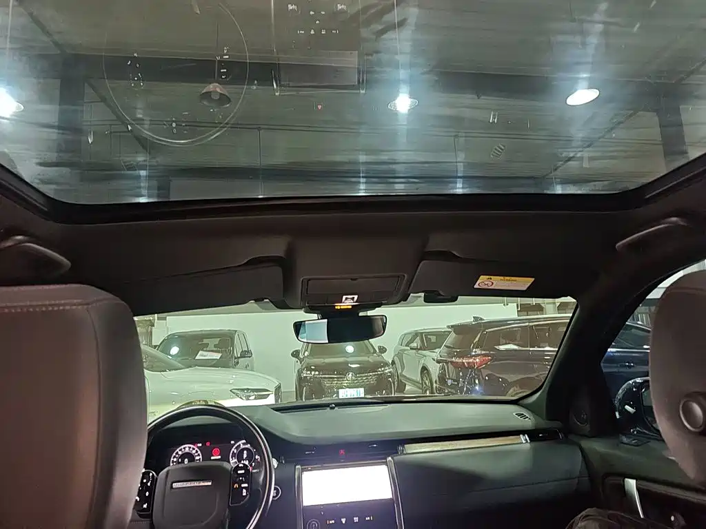 Land Rover Discovery Sport 2020 — фото 14