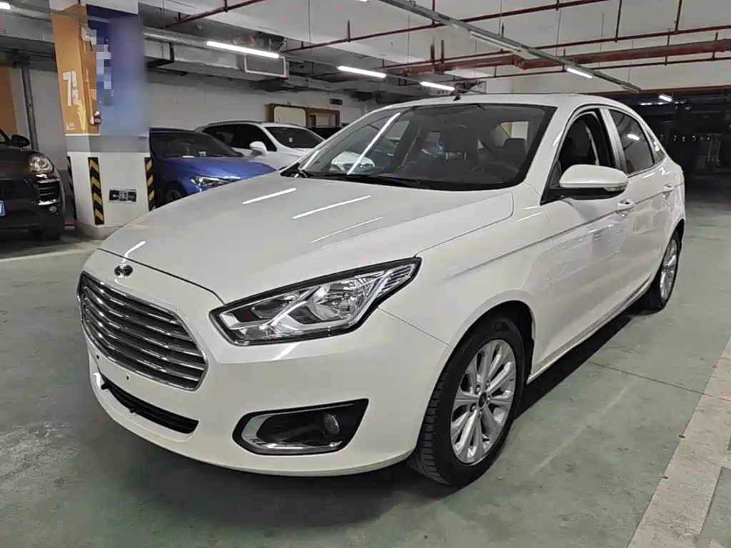 Ford Escort 2015