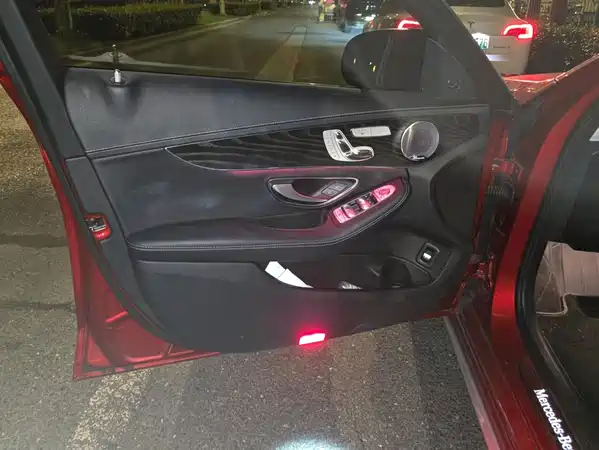 Mercedes-Benz C-Class 2021