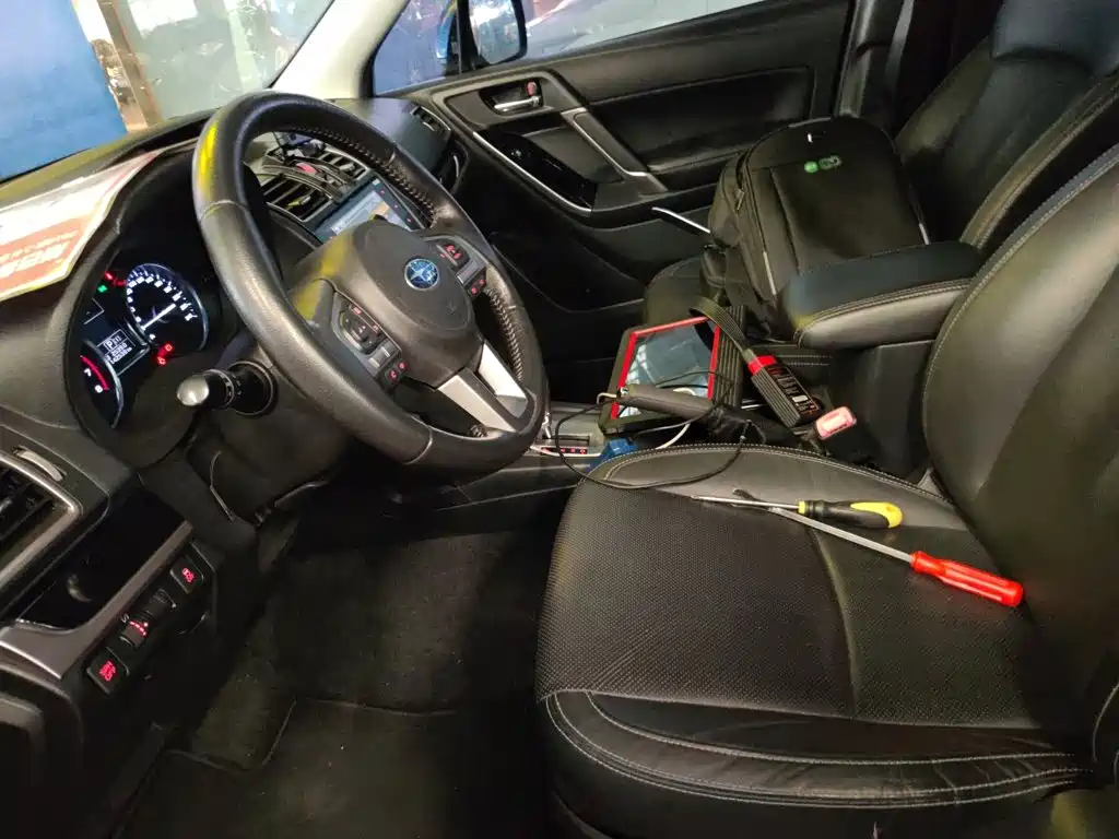 Subaru Forester 2018 — фото 12