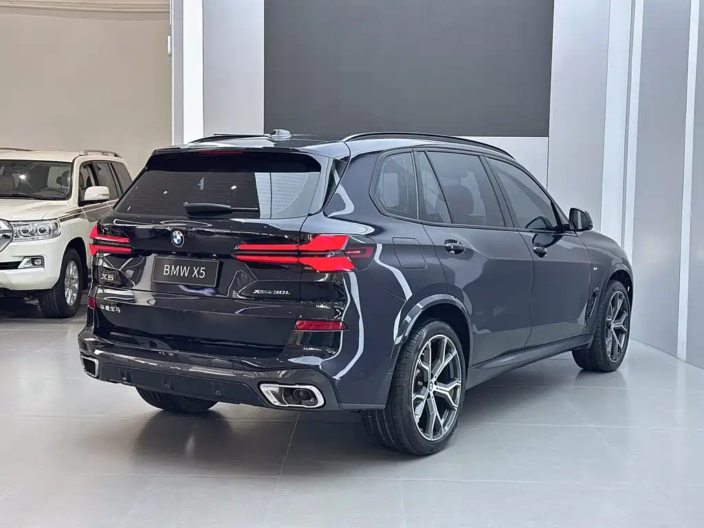 BMW X5 2024 — фото 18