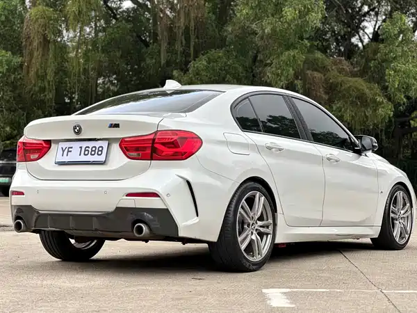BMW 1 Series 2019
