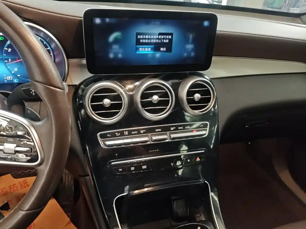 Mercedes-Benz GLC 2020 — фото 9