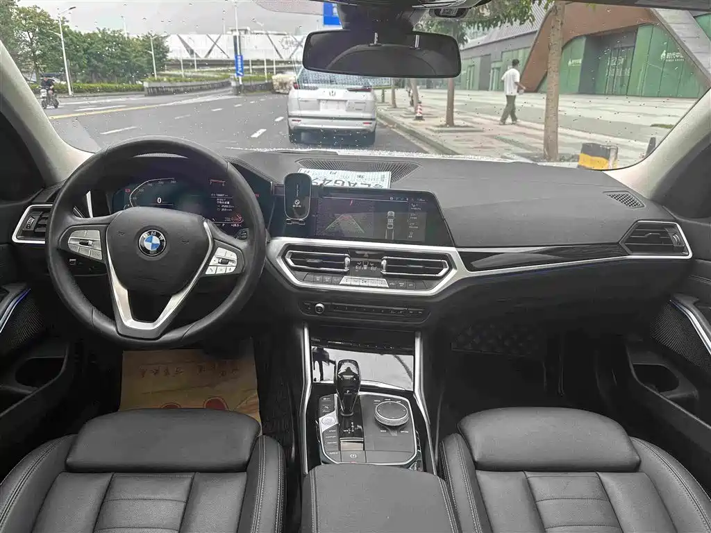 BMW 3 Series 2020
