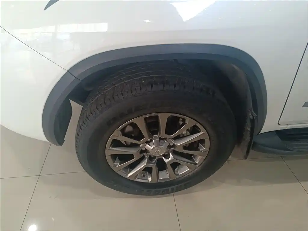 Toyota Fortuner 2019 — фото 23