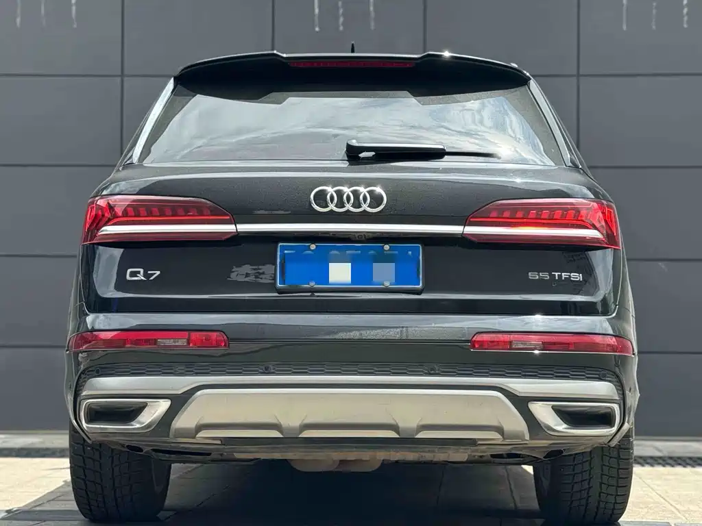 Audi Q7 2020 — фото 20