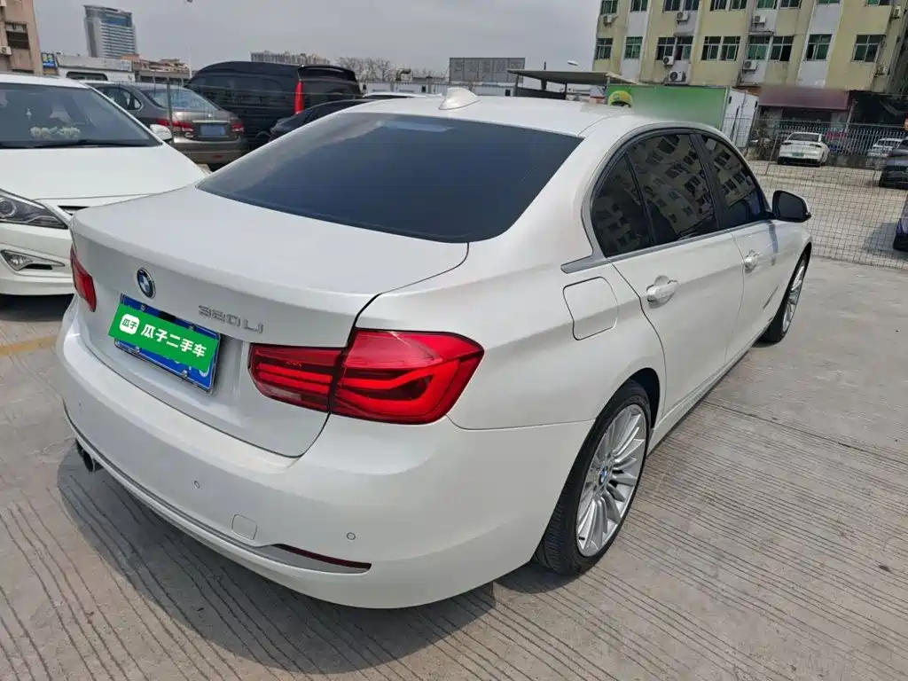 BMW 3 Series 2018