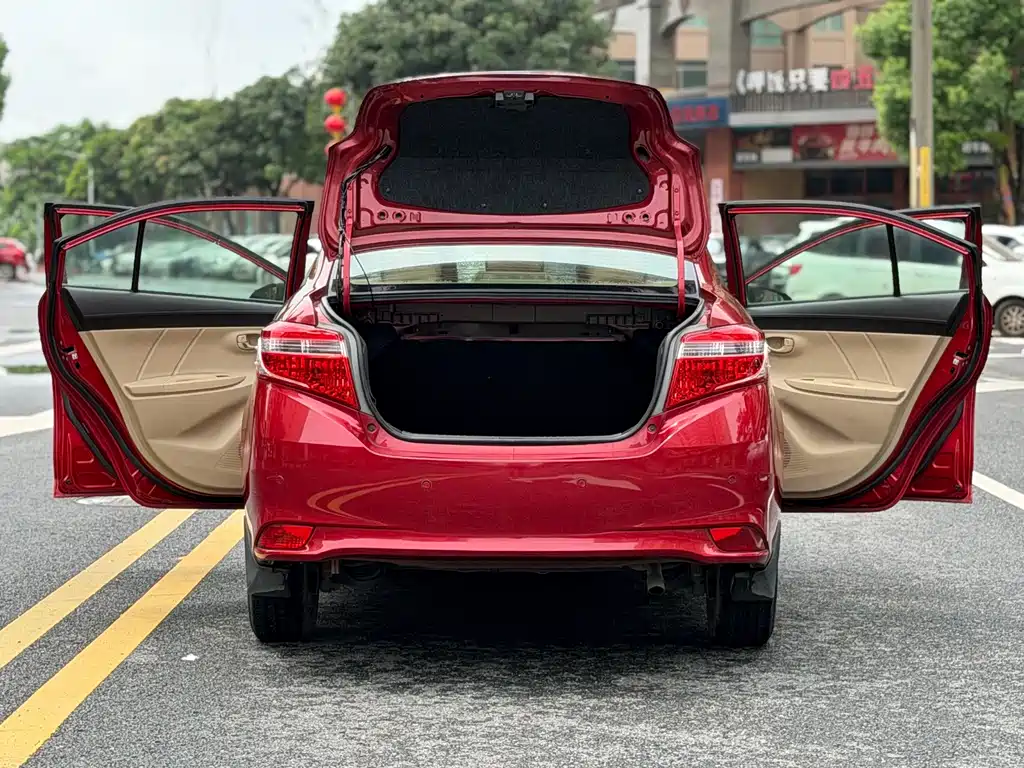 Toyota Vios 2014 — фото 16
