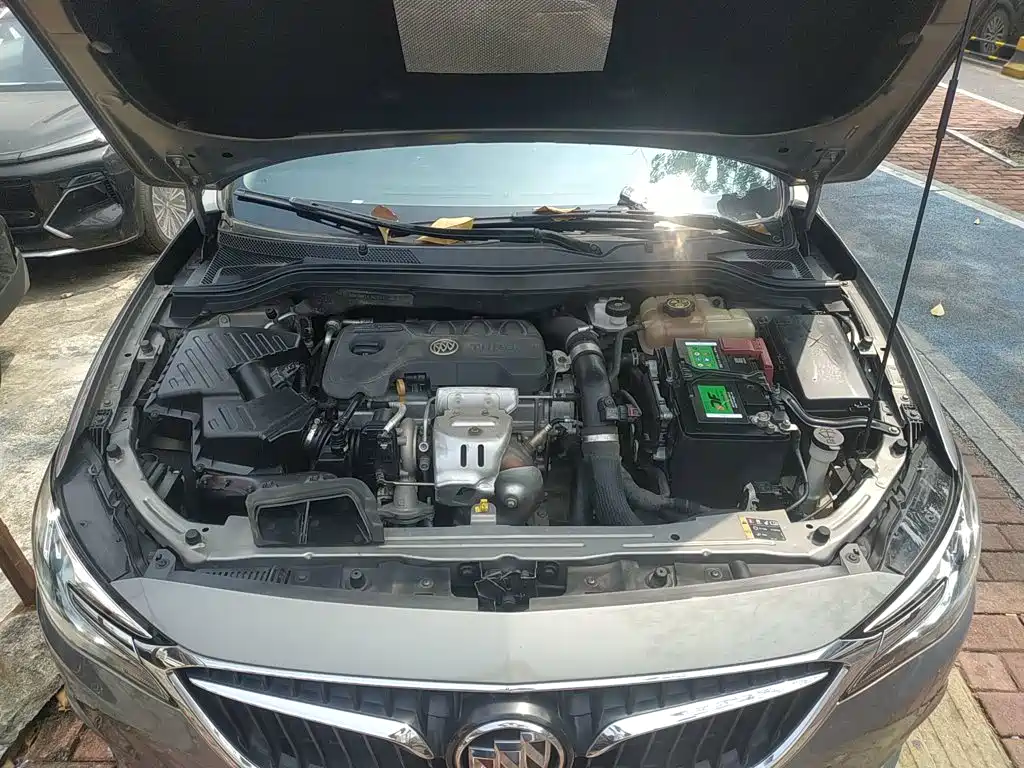 Buick Excelle 2018 — фото 21