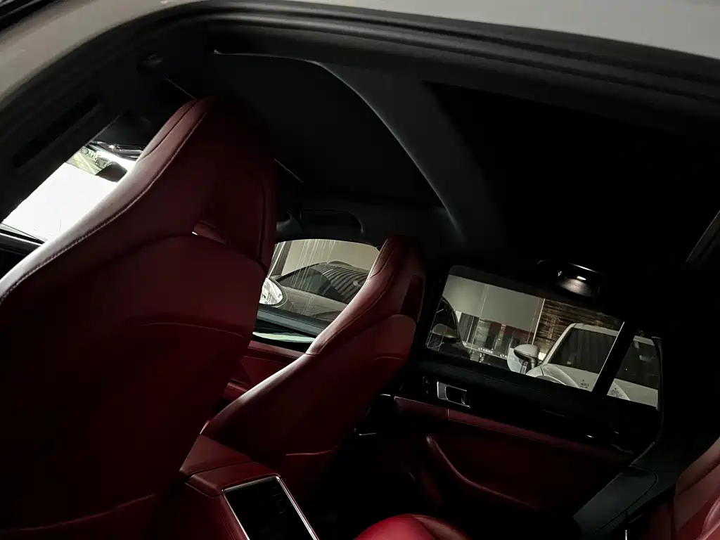 Porsche Panamera 2020 — фото 12