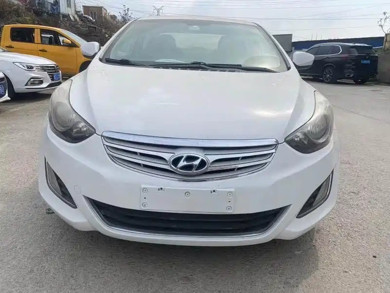 Hyundai Elantra 2014