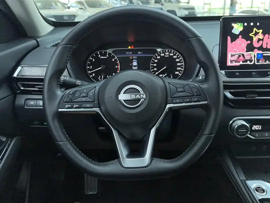 Nissan Teana 2022 — фото 15