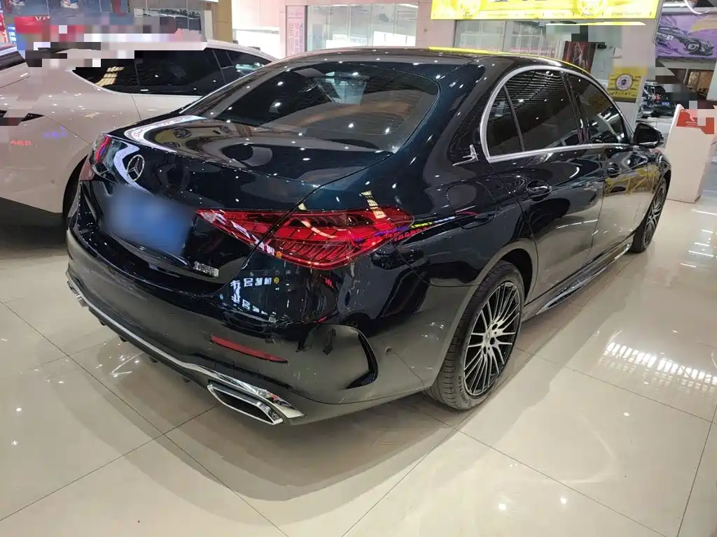 Mercedes-Benz C-Class 2023