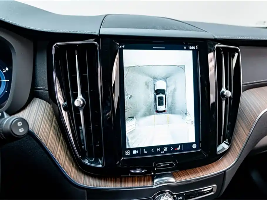 Volvo XC60 PHEV 2024 — фото 10