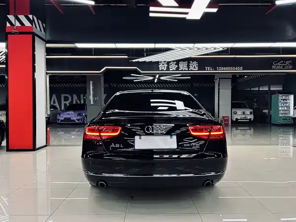 Audi A8 2011