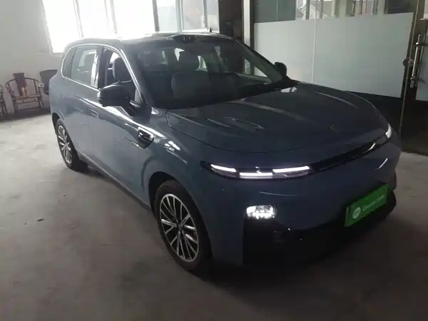Leapmotor B10 2025