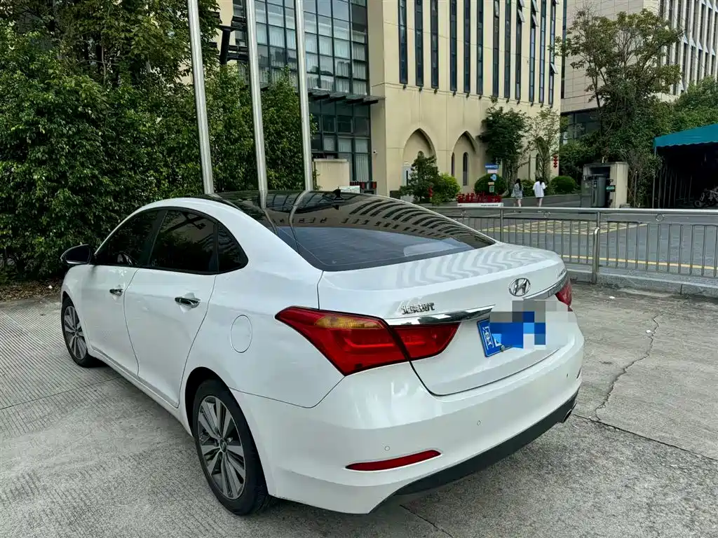 Hyundai Mistra 2016 — фото 4