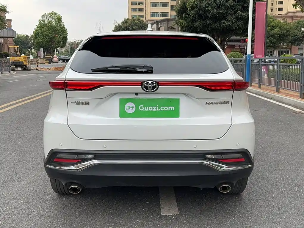 Toyota Harrier 2022