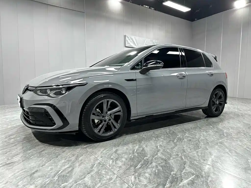 Volkswagen Golf 2023