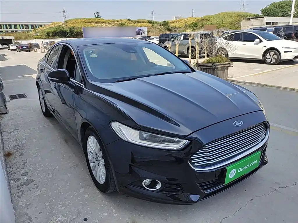 Ford Mondeo 2015 — фото 4
