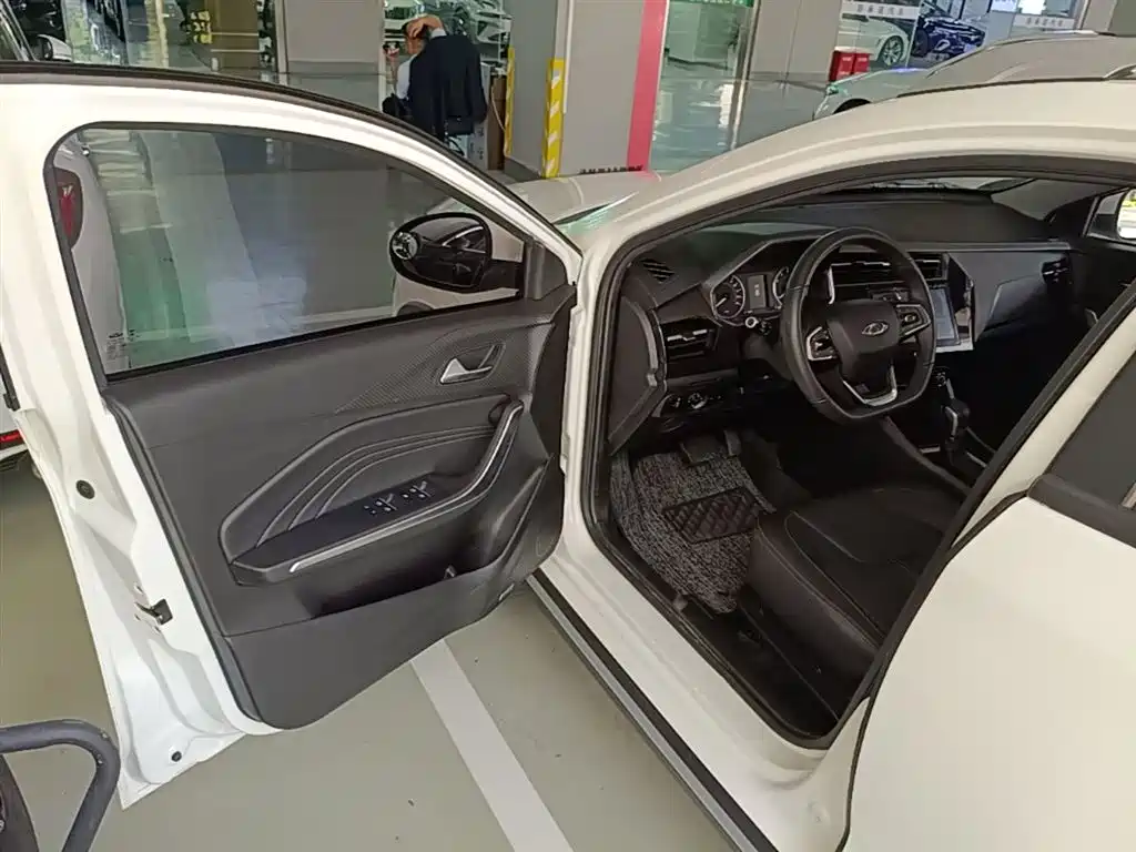 Chery Tiggo 3x 2021 — фото 16