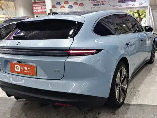 NIO ET5T 2024