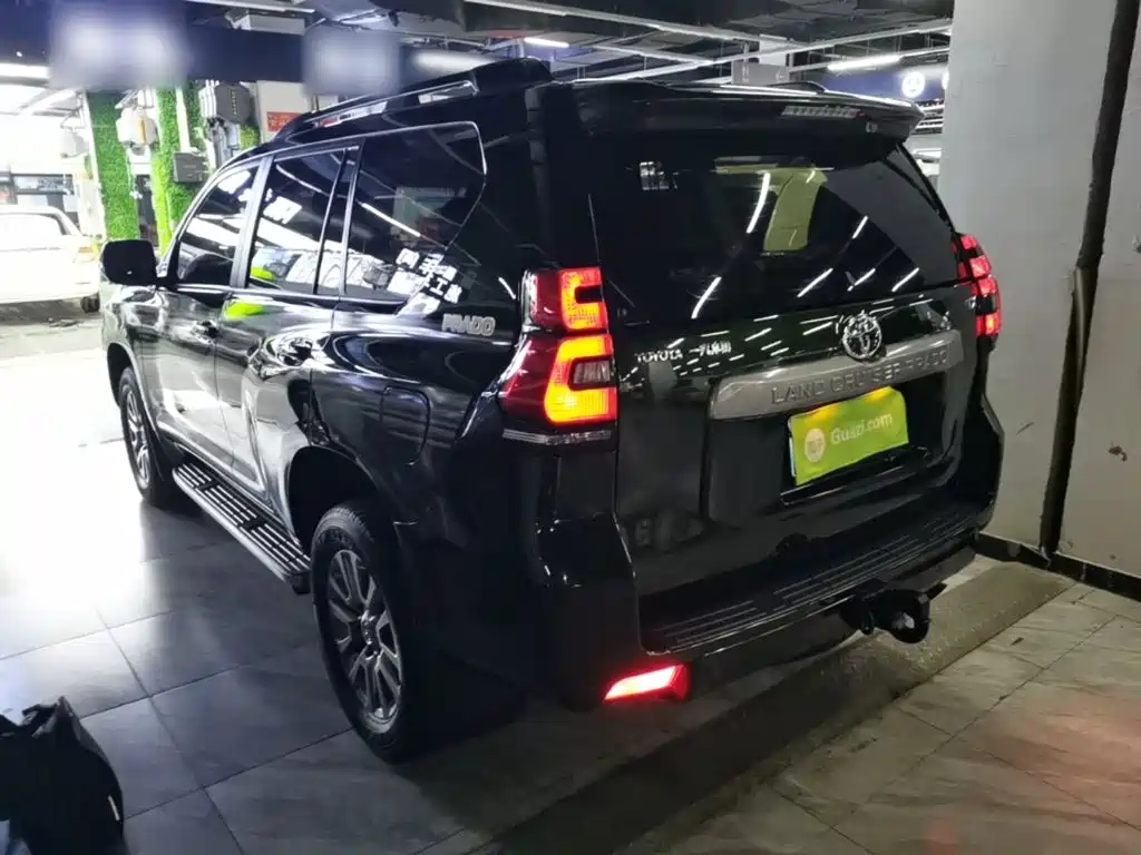 Toyota Prado 2020 — фото 23