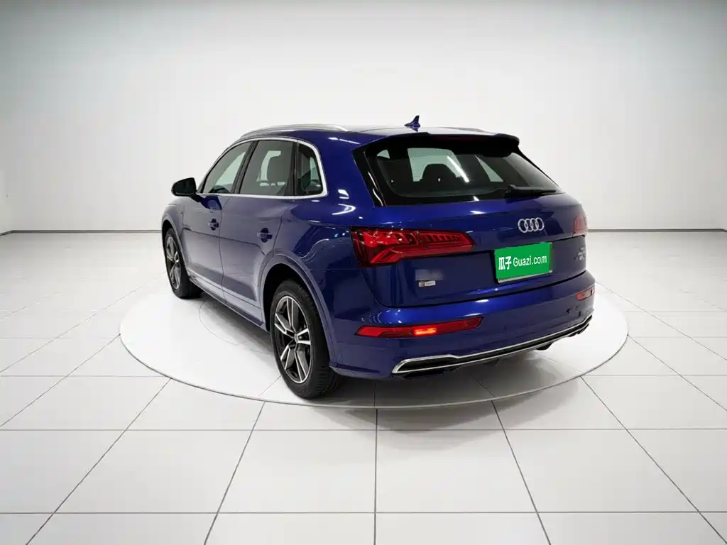 Audi Q5L 2019