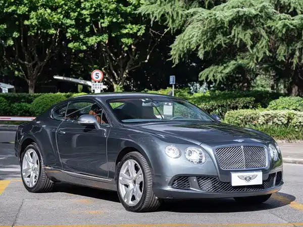 Bentley Continental 2012