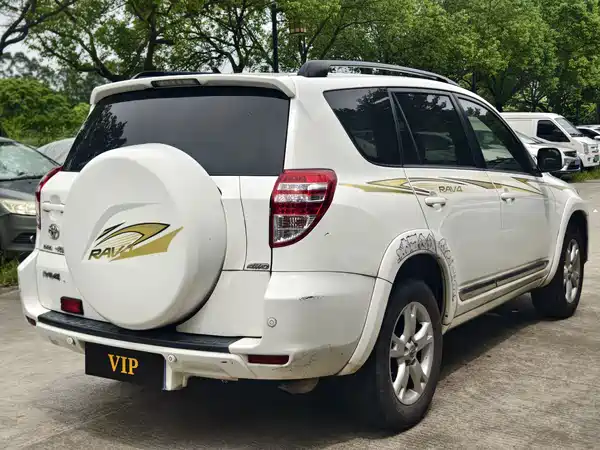 Toyota RAV4 2012