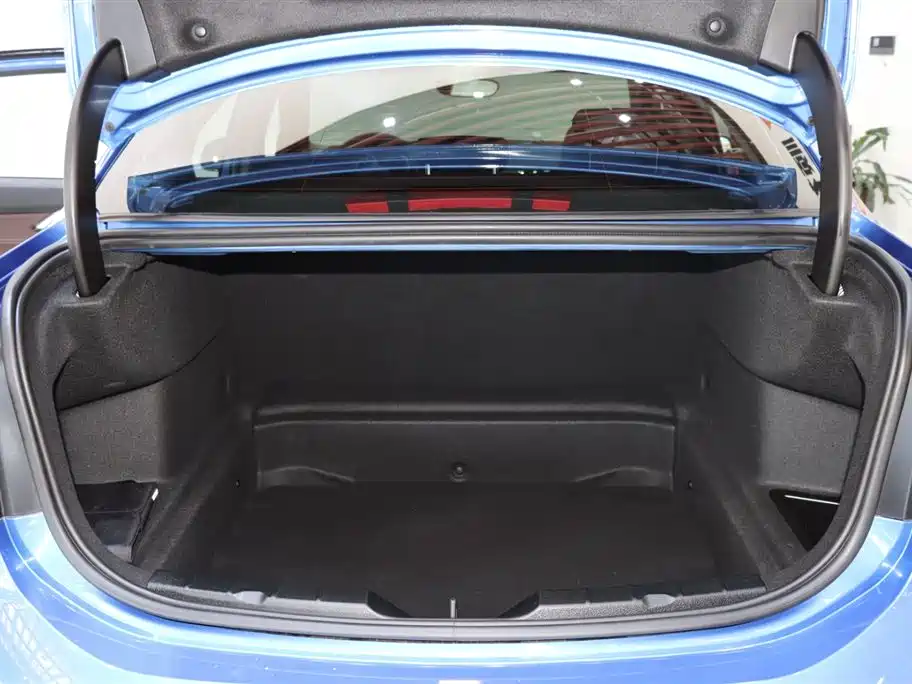 BMW 1 Series 2020 — фото 15