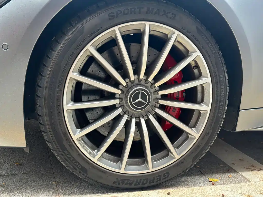 Mercedes-Benz AMG GT 2022 — фото 11