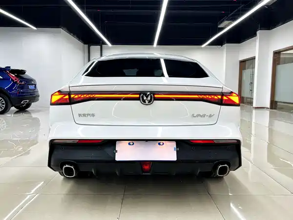 Changan UNI-V 2023