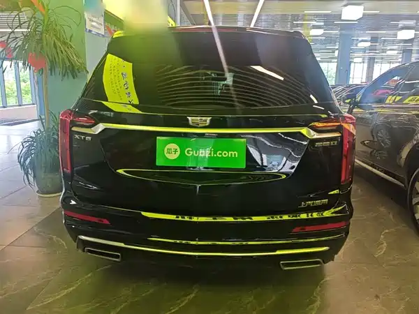 Cadillac XT6 2021