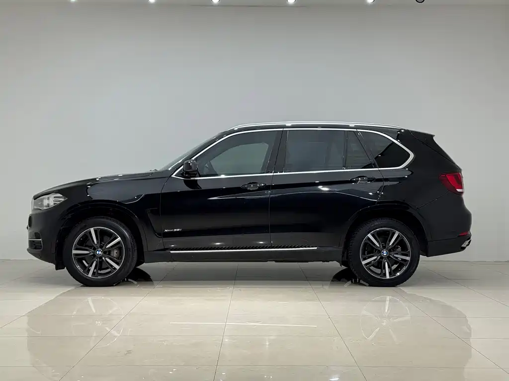 BMW X5 2018 — фото 7