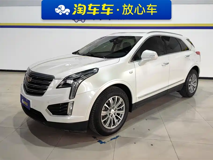 Cadillac XT5 2019 — фото 1