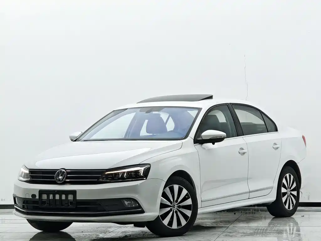 Volkswagen Sagitar 2018 — фото 1
