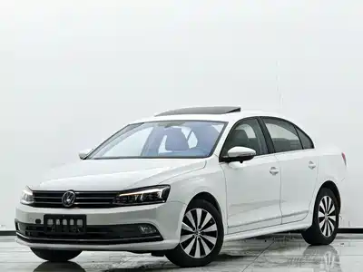 Volkswagen Sagitar 2018