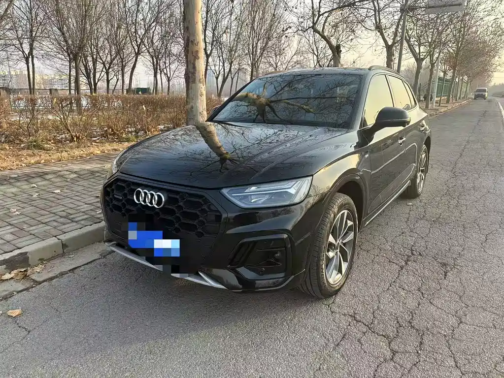 Audi Q5L 2025