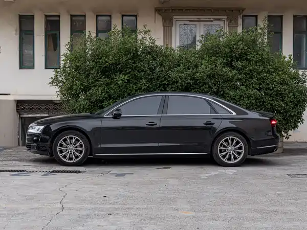 Audi A8 2016