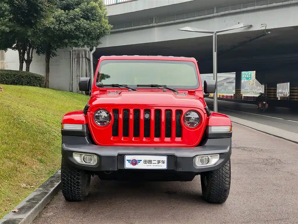 Jeep Wrangler 2020 — фото 2