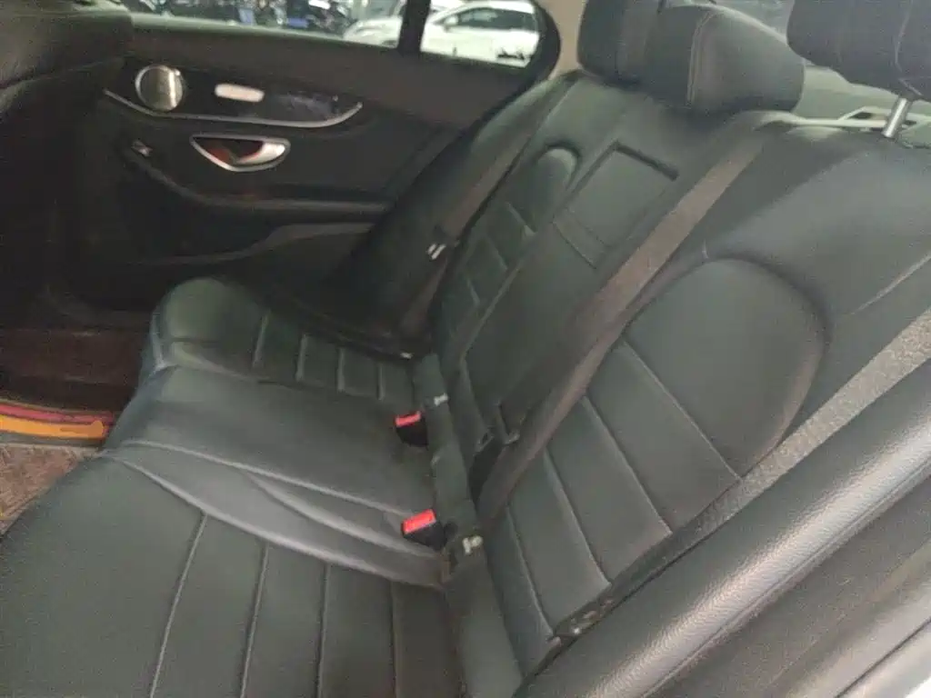 Mercedes-Benz C-Class 2019 — фото 17