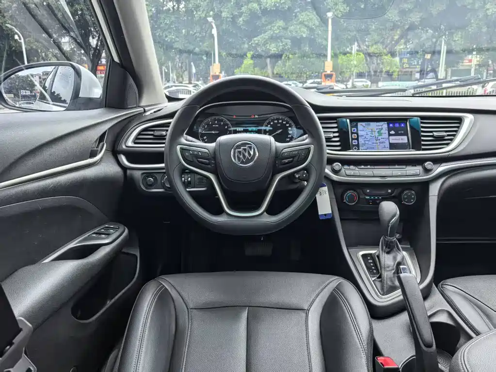 Buick Excelle 2022 — фото 14