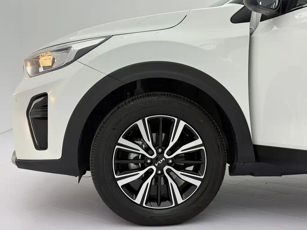 Kia KX1 2022 — фото 21
