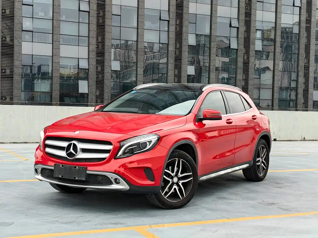Mercedes-Benz GLA 2016 — фото 1