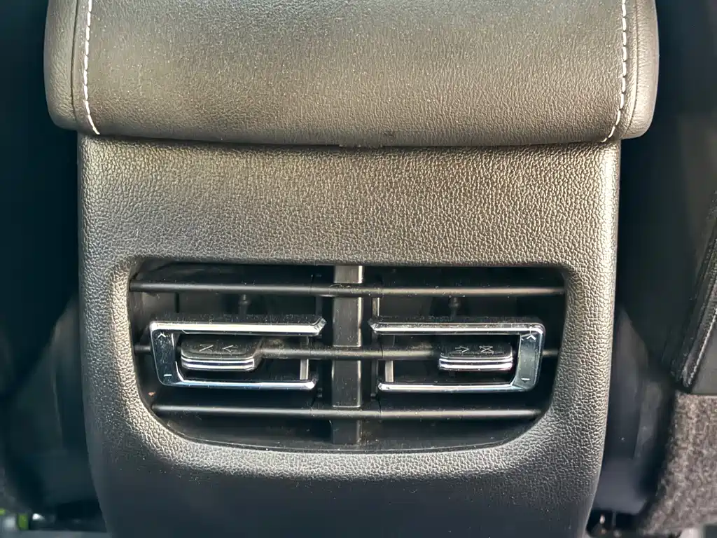 Haval M6 2023 — фото 12